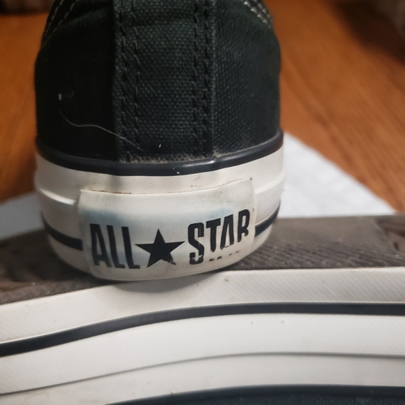 Converse Chuck Taylor black low top sneakers very good condition - Picture 5 of 6